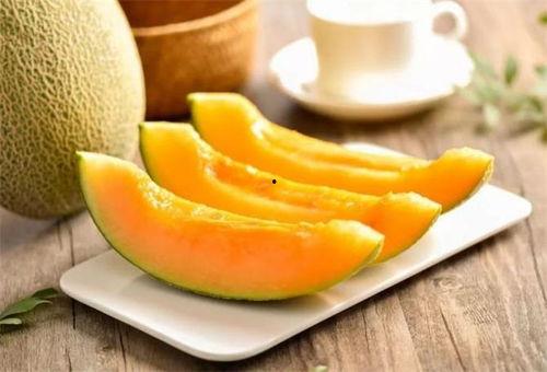 吃哈密瓜模板,探寻新疆瓜果的传奇魅力