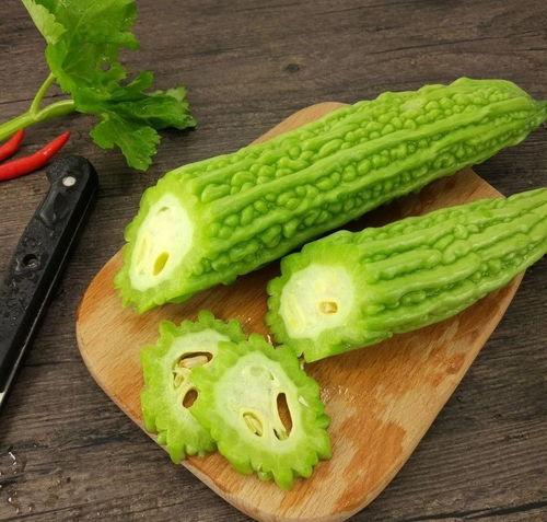 吃瓜头还是瓜尾好消化呢,揭秘哪种更易消化